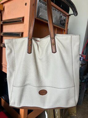 Fossil Tote